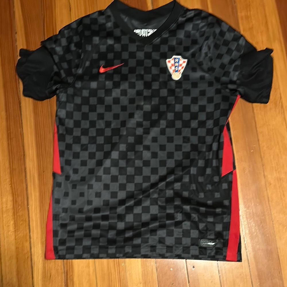 Croatia black and red alternate jersey